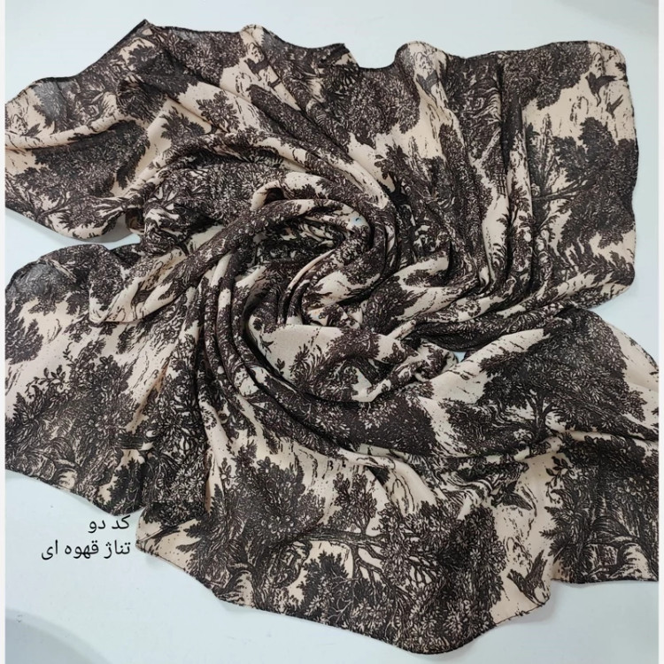 روسری نخی طرح دار