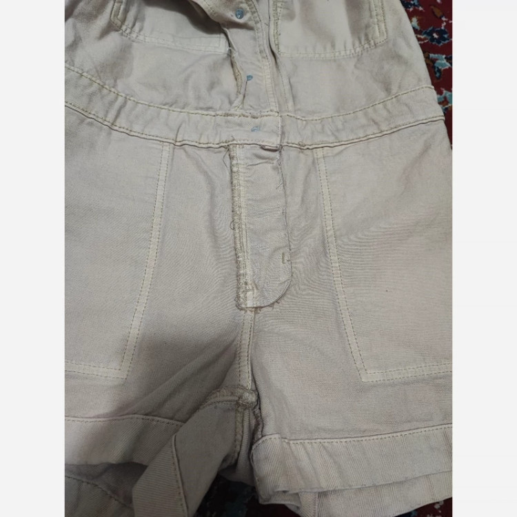 بیلرسوت. سرهمی شلوارک دار