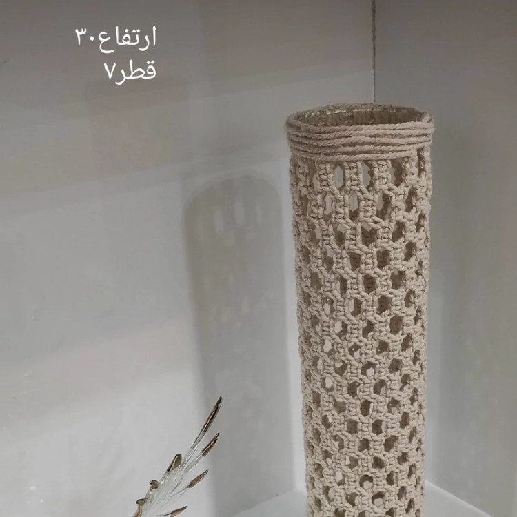 مکرومه دور شیشه