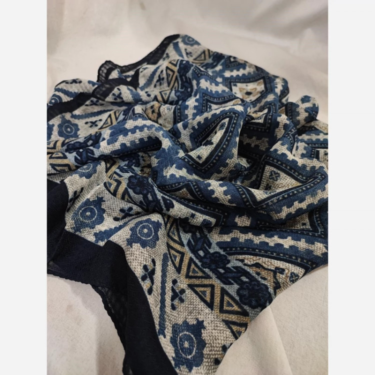 روسری کوچک حریرنخ
