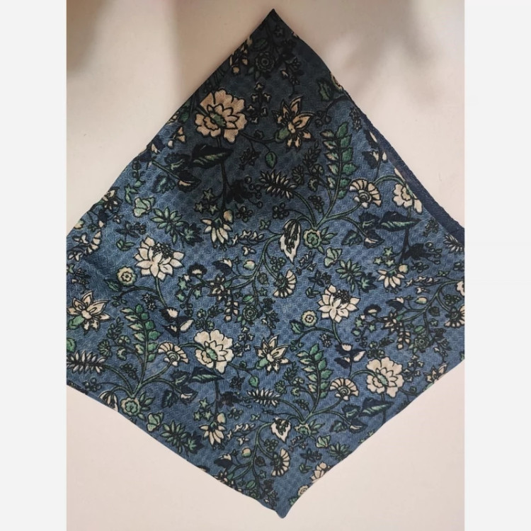 روسری کوچک حریرنخ