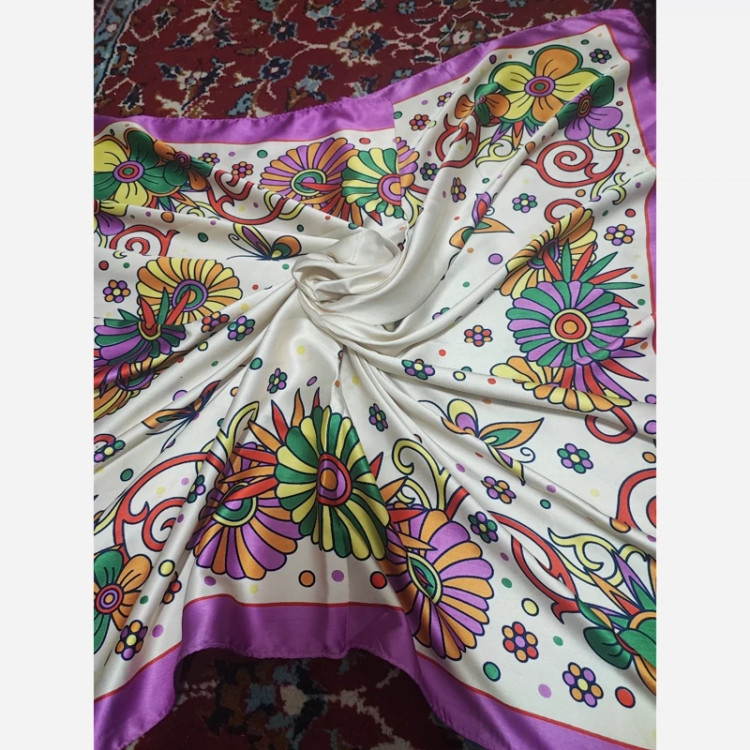 مینی اسکارف